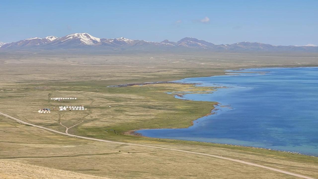 Yurt Camp Ali-Nur At Lake Song-Kol Юрточный Лагерь Али-Нур Озеро Сон-Куль Сон-Куль Кыргызстан Нарын Kyrgyzstan Naryn Eksteriør billede